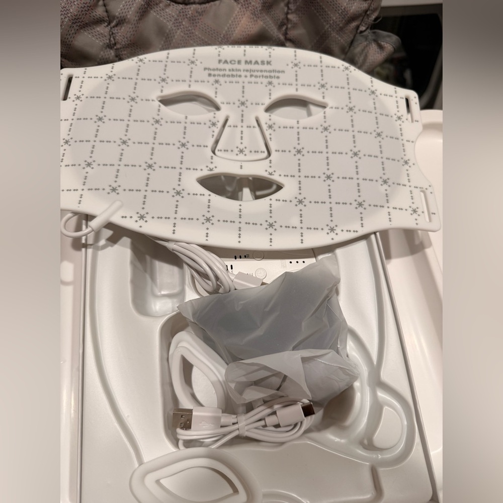 White LED Photon Skin Rejuvenation Mask